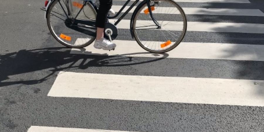 Extra fietsrekken in de stad blijven nog de hele zomer staan, daarna evaluatie Extra fietsrekken in de stad blijven nog de hele zomer staan, daarna evaluatie