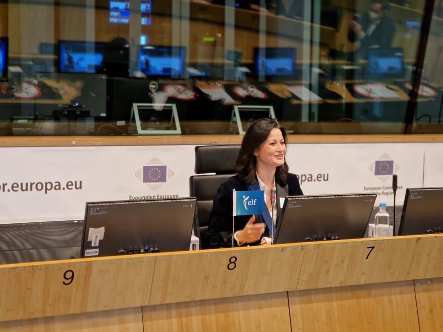 The biggest gay bar in the world: lees mijn speech  The biggest gay bar in the world: lees mijn speech