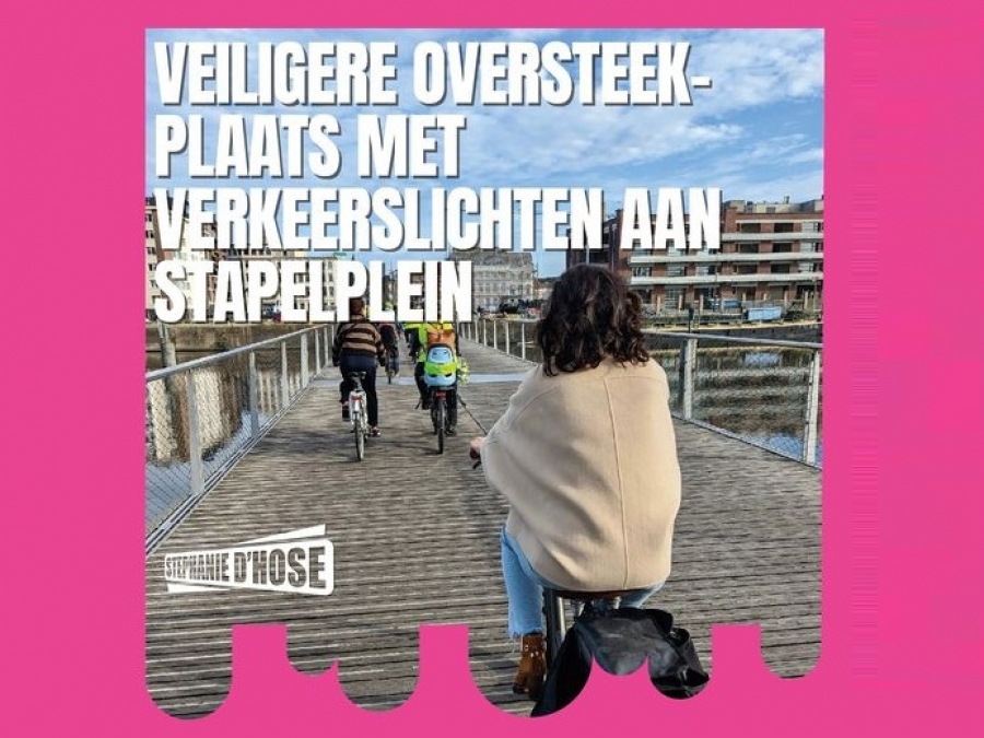 Veiligere oversteekplaats met verkeerslichten aan Stapelplein Veiligere oversteekplaats met verkeerslichten aan Stapelplein