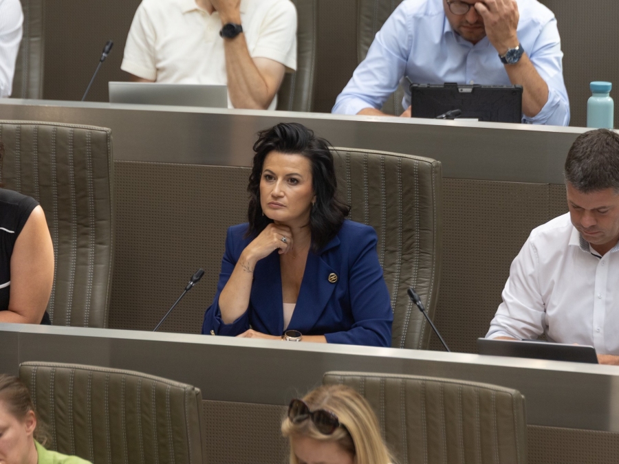 De Septemberverklaring is slecht nieuws voor wie werkt en onderneemt... De Septemberverklaring is slecht nieuws voor wie werkt en onderneemt...